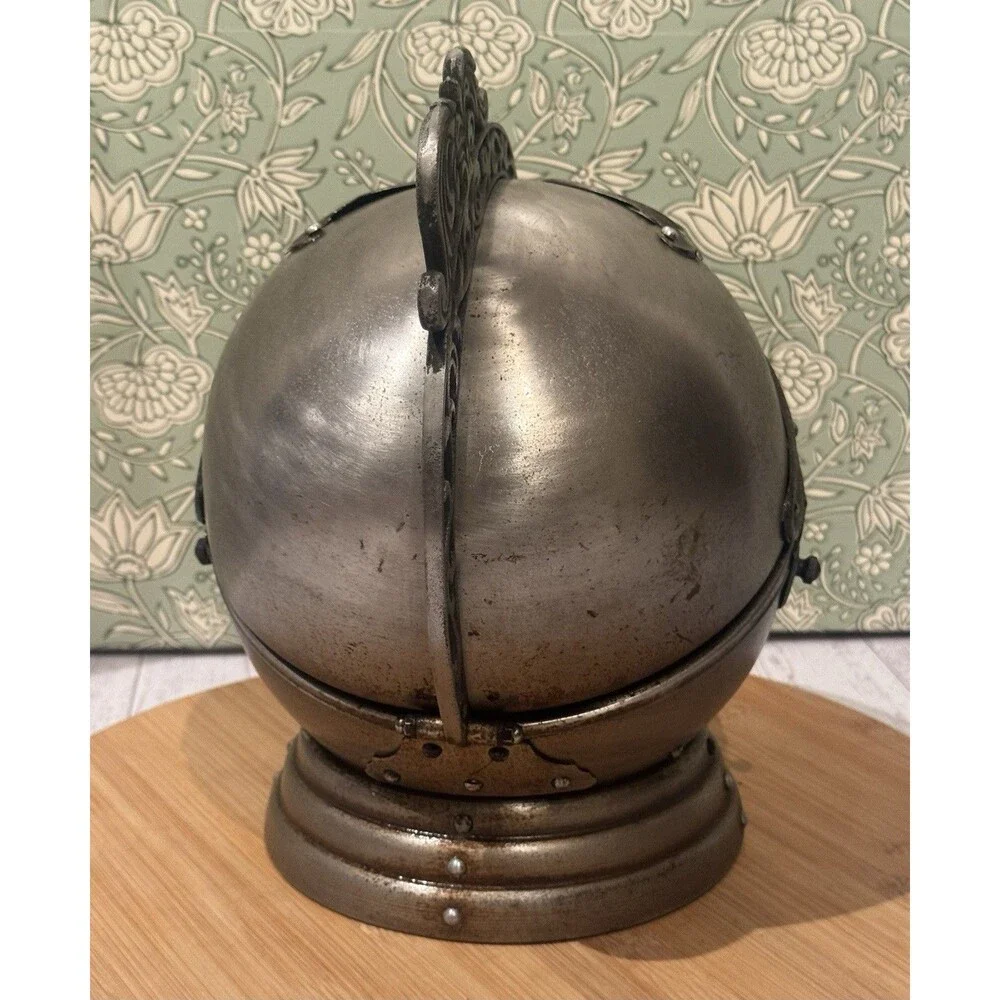N/A vintage medieval